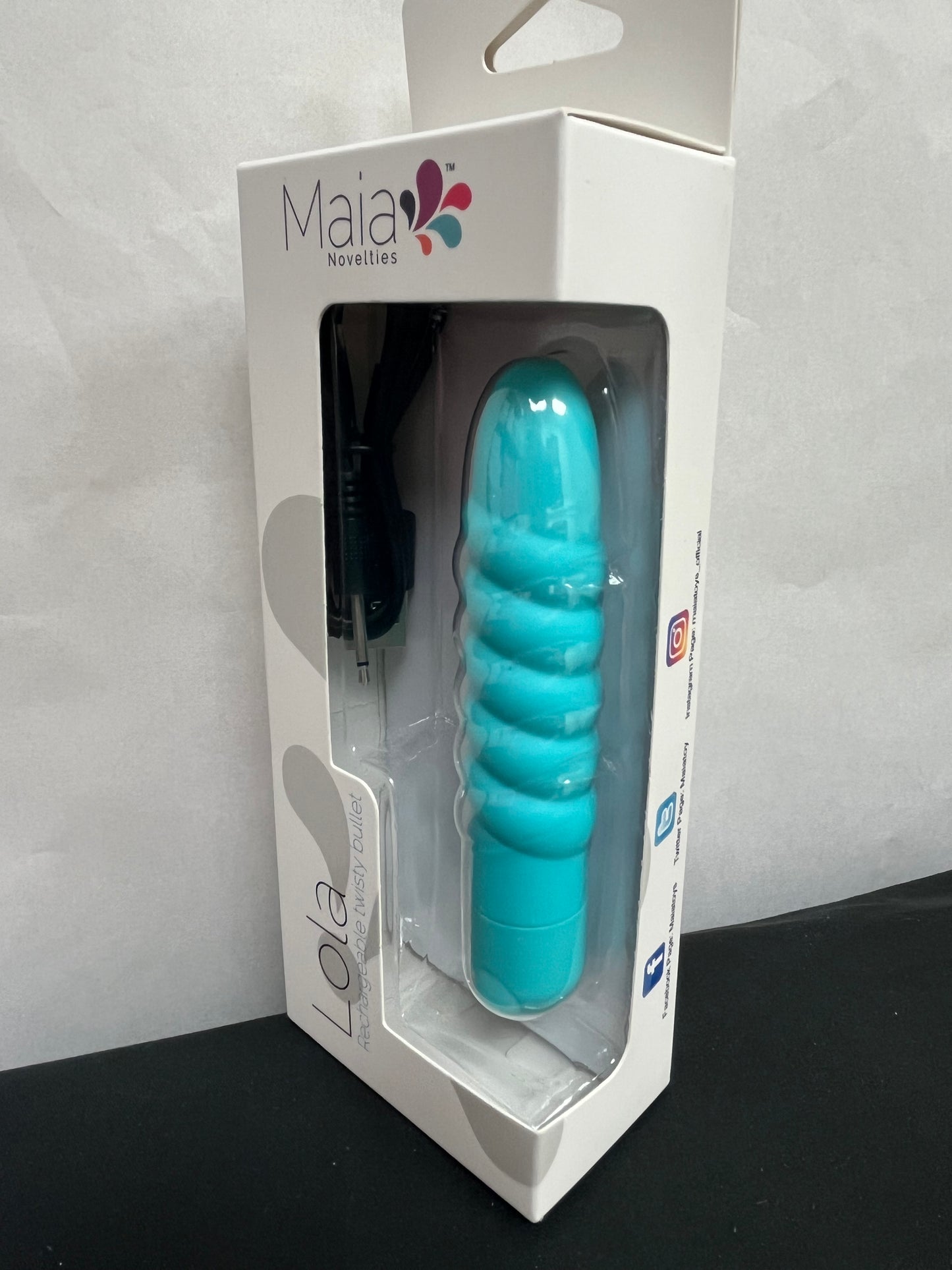Maia Lola Rechargeable Twisty Bullet Vibe in Teal
