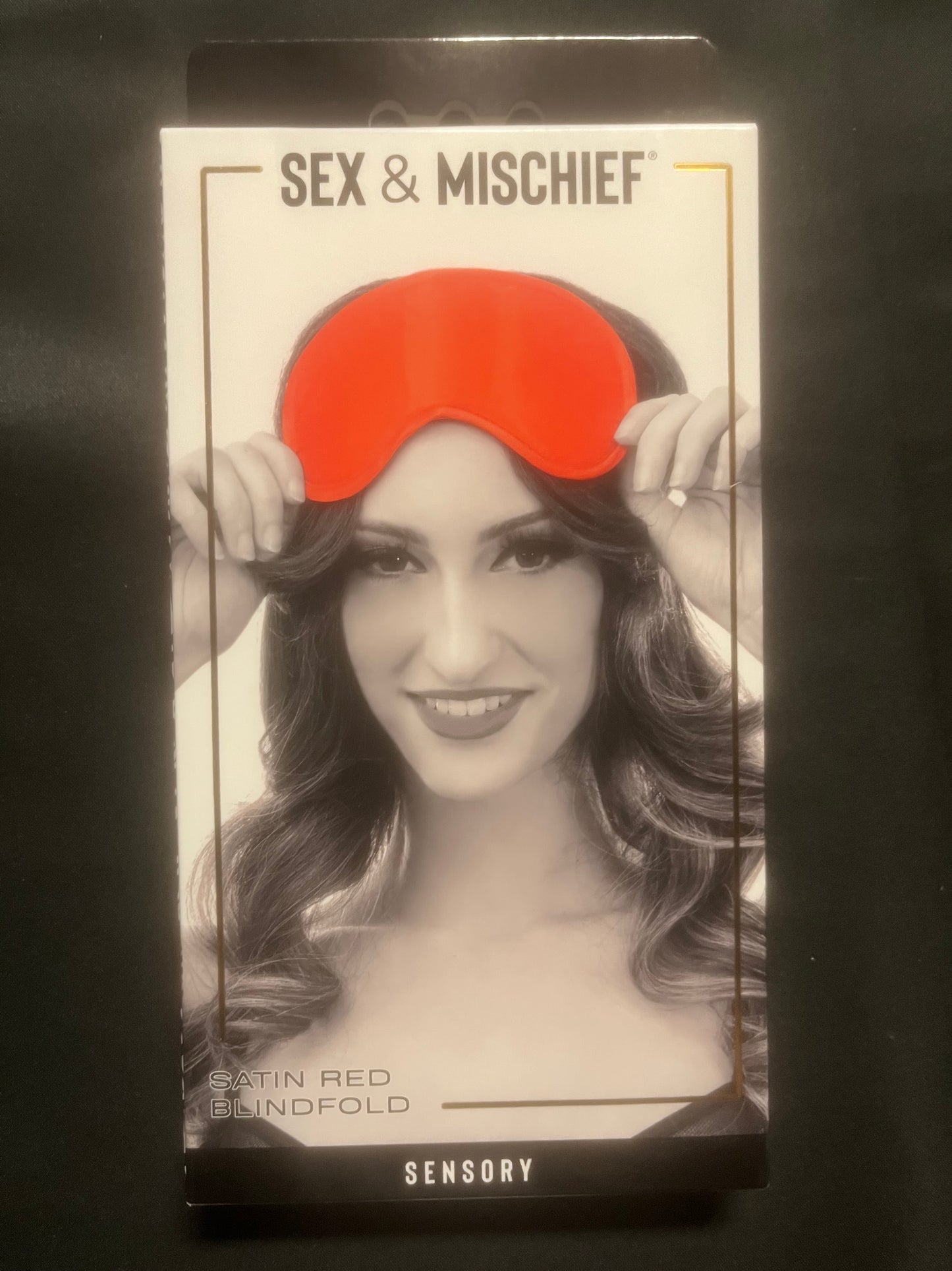 Sex & Mischief Satin Blindfold in Red