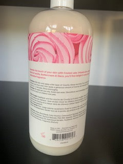 Coochy Shave 32oz -Frosted Cake