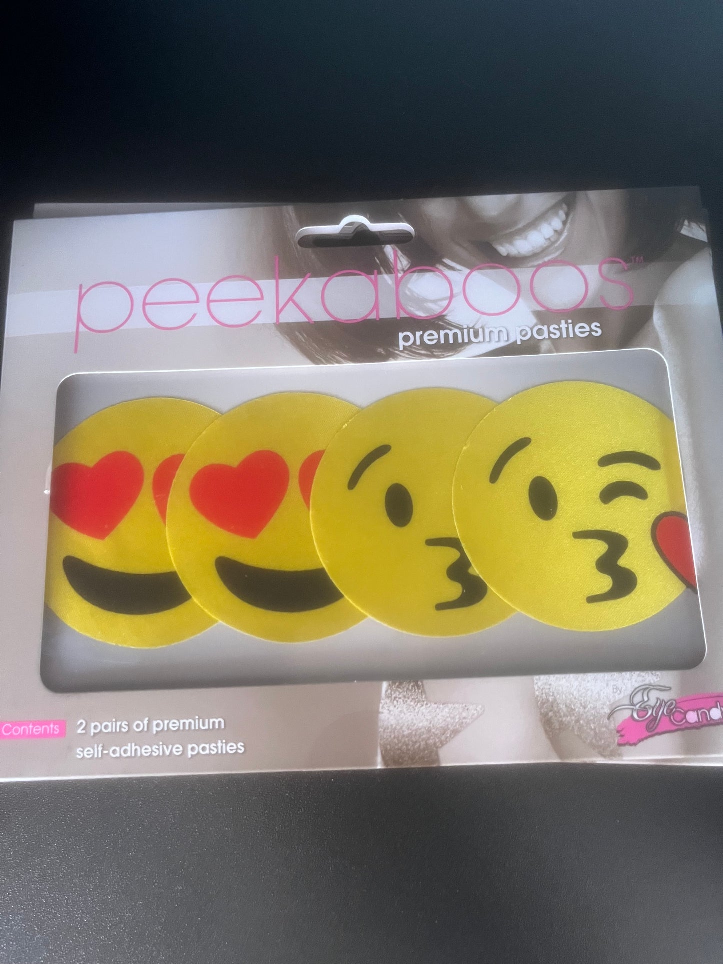 Premium Pasties Emoji Heart