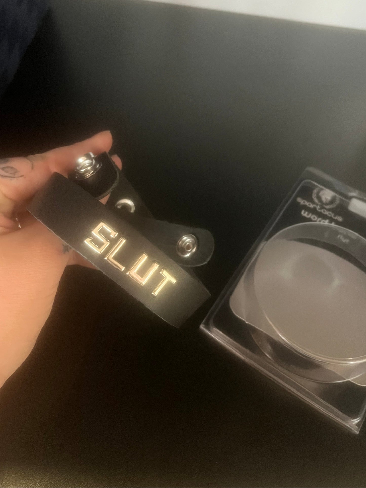 Sparticus Leather Word Band Collar -Slut