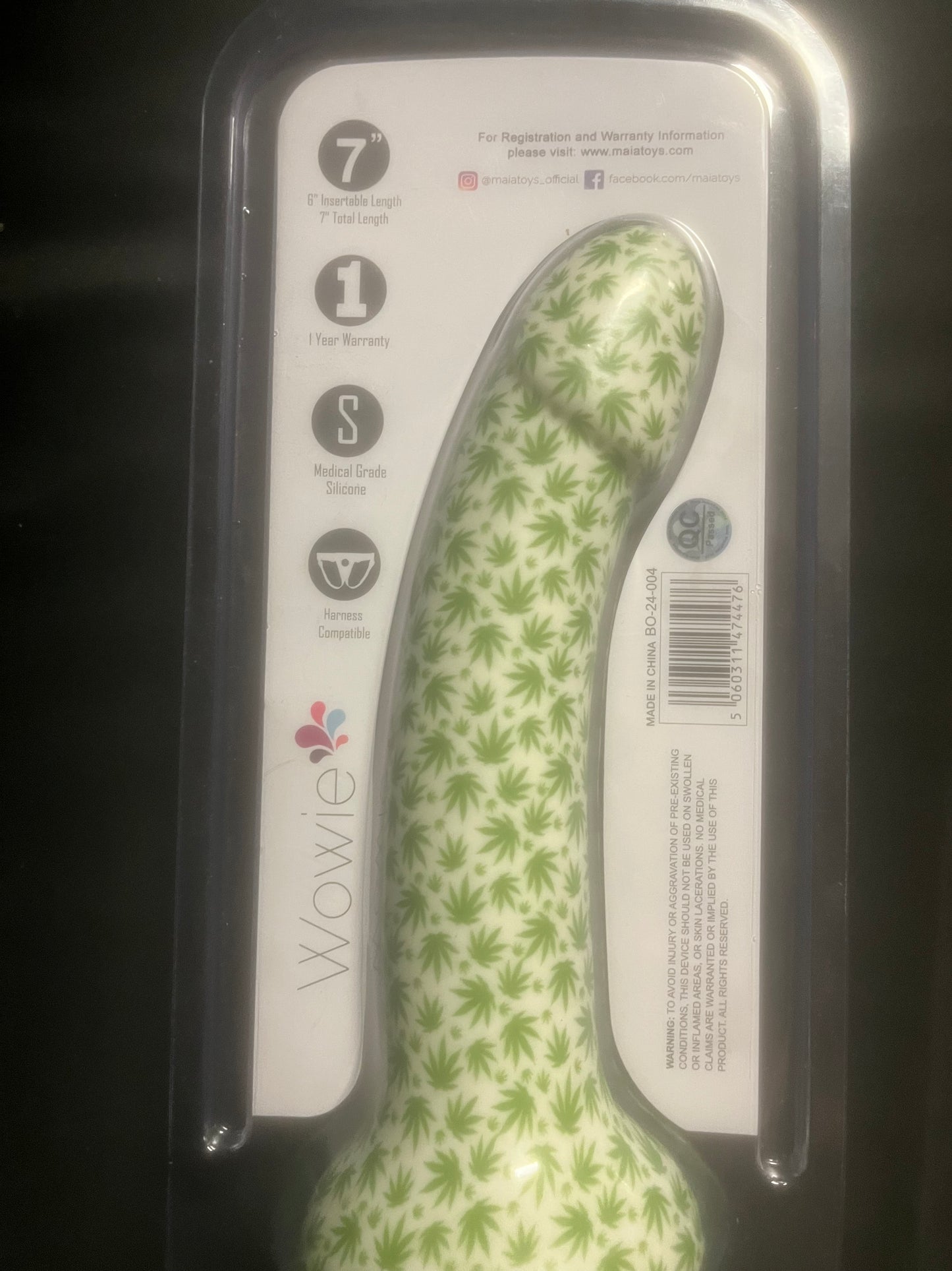 Maia Wowie 7 Inch Pot Leaf Dildo