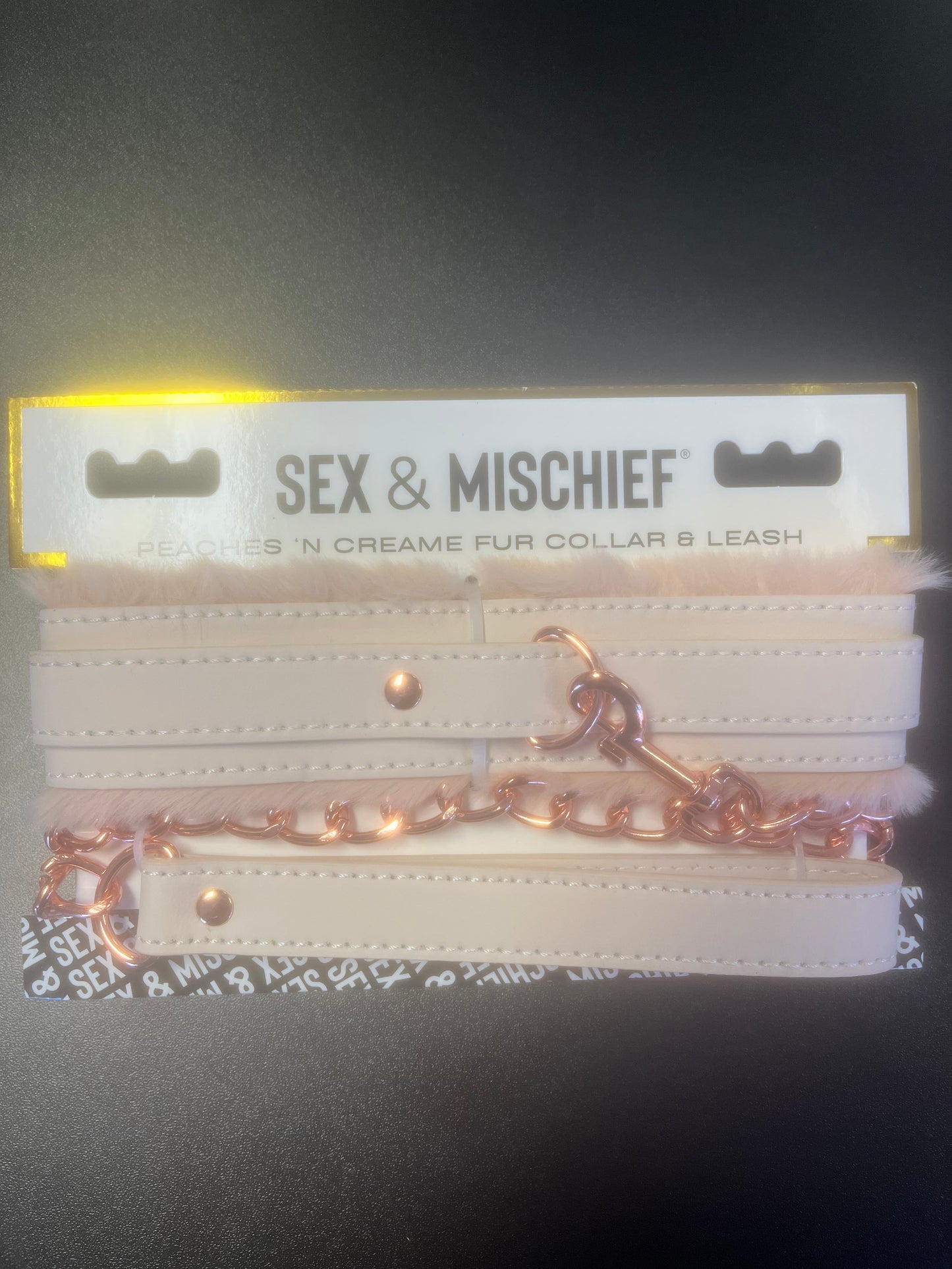 Sex and Mischief Peaches 'n CreaMe Fur Collar and Leash